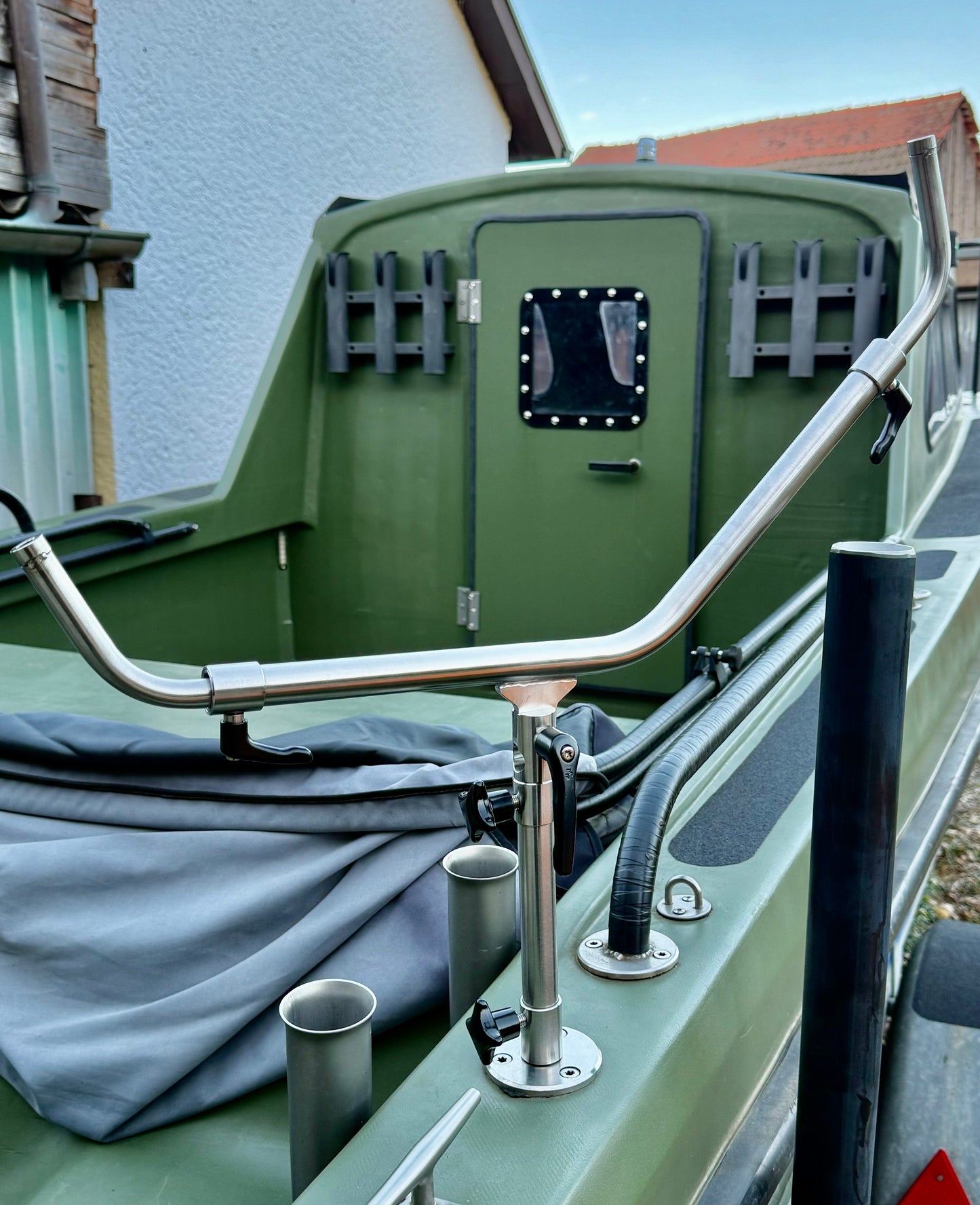 V1 Fixed Mount
