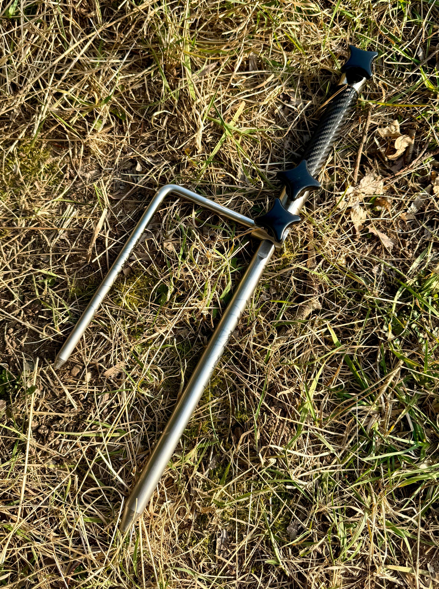 Rod Pod V1 Base Leg inkl. Base Stabilizer Spike Carbon-Optik