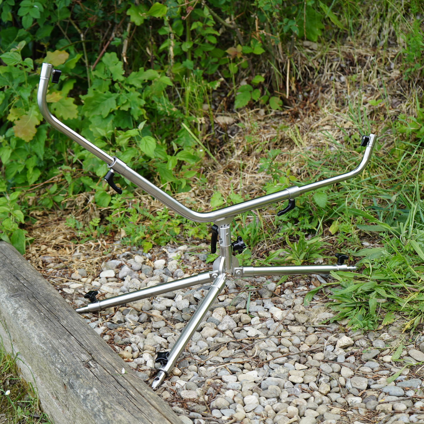 Edelstahl - V1 Rod Pod Tri-Base