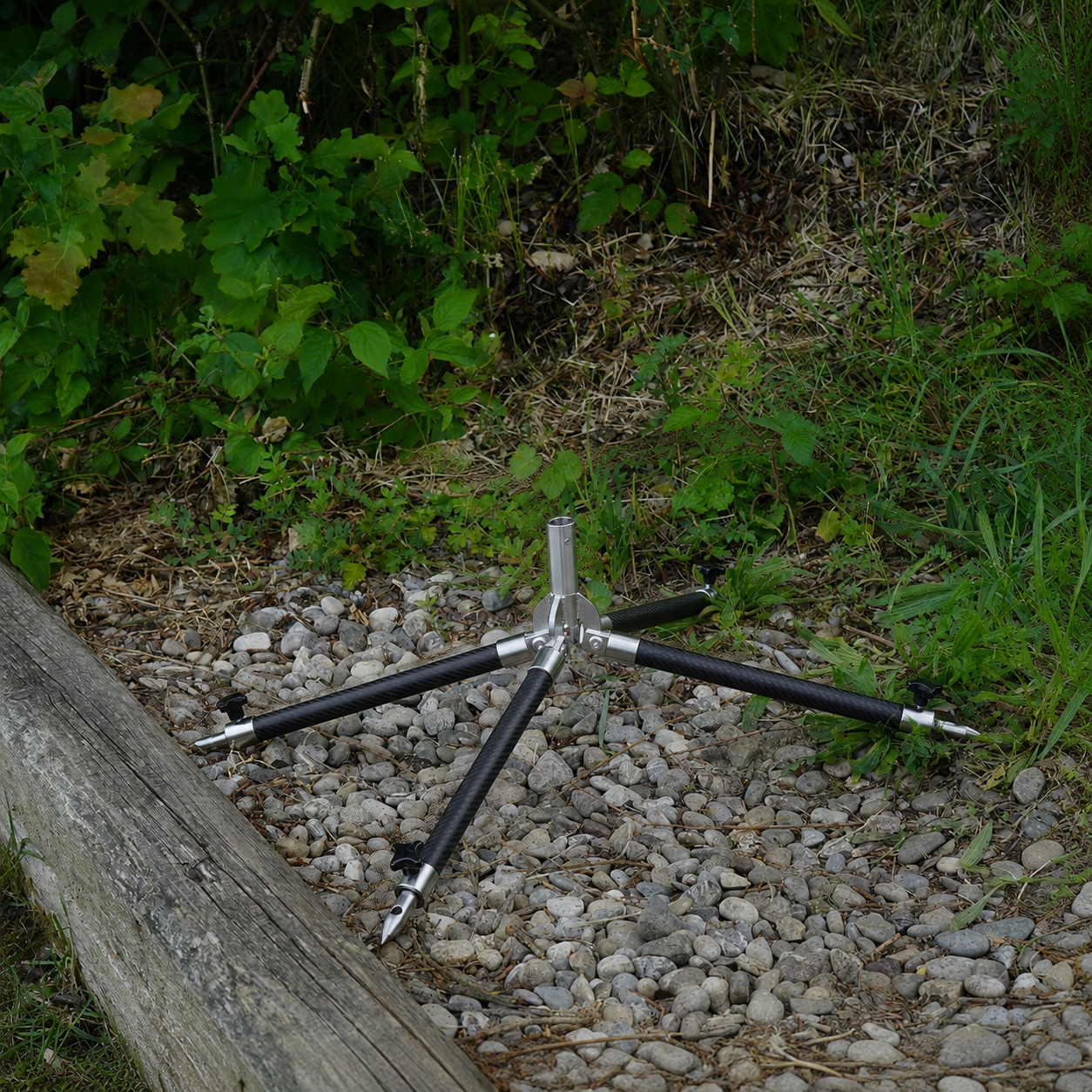 Carbon - V1 Four-Leg Single
