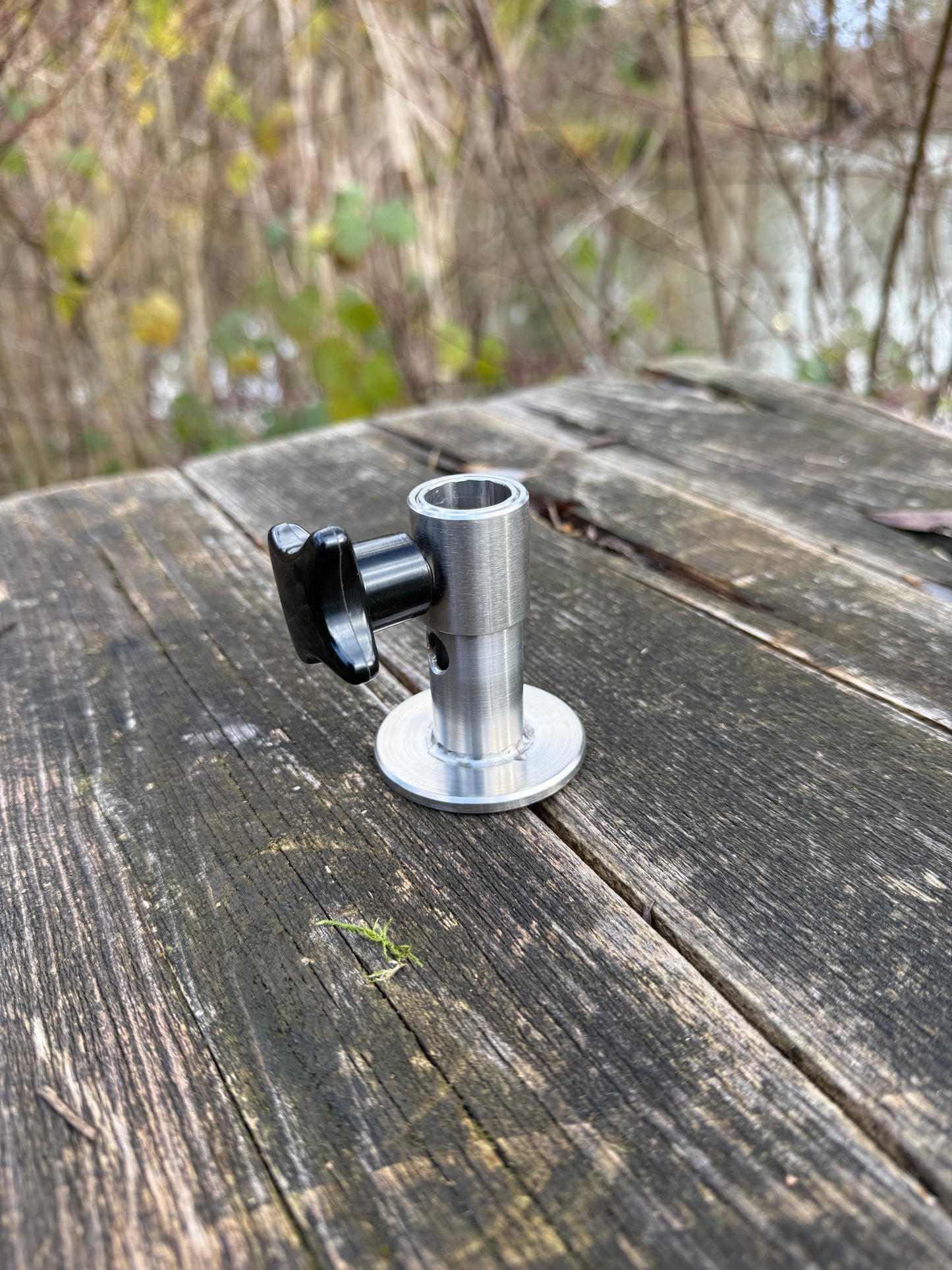 V1 Screw Mount Low Edelstahl