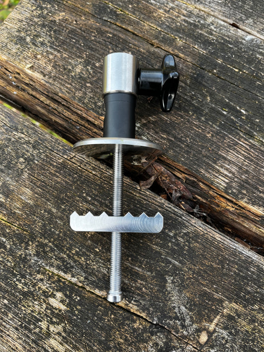 V1 Pier Mount Low Black